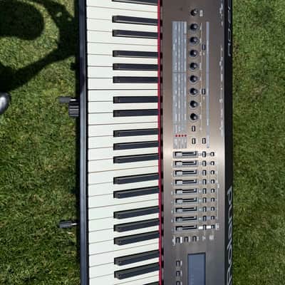 Roland RD-2000 88-Key Digital Stage Piano Bild 2