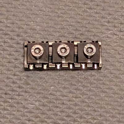 Locking nut 42mm top mount black image 1
