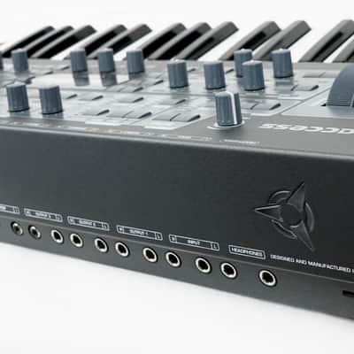Access Virus Ti2 Darkstar Synthesizer Keyboard + Top Zustand + 1,5J Garantie image 10