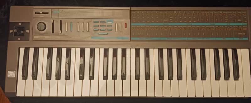 Korg Poly-800 Poly800 1980s with battery upgrade... image 1