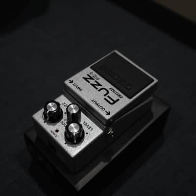 Boss FZ-5 Fuzz image 3
