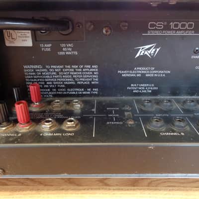 Peavey CS-1000 1000 watt Stereo Power Amp w/ Rack Case image 6