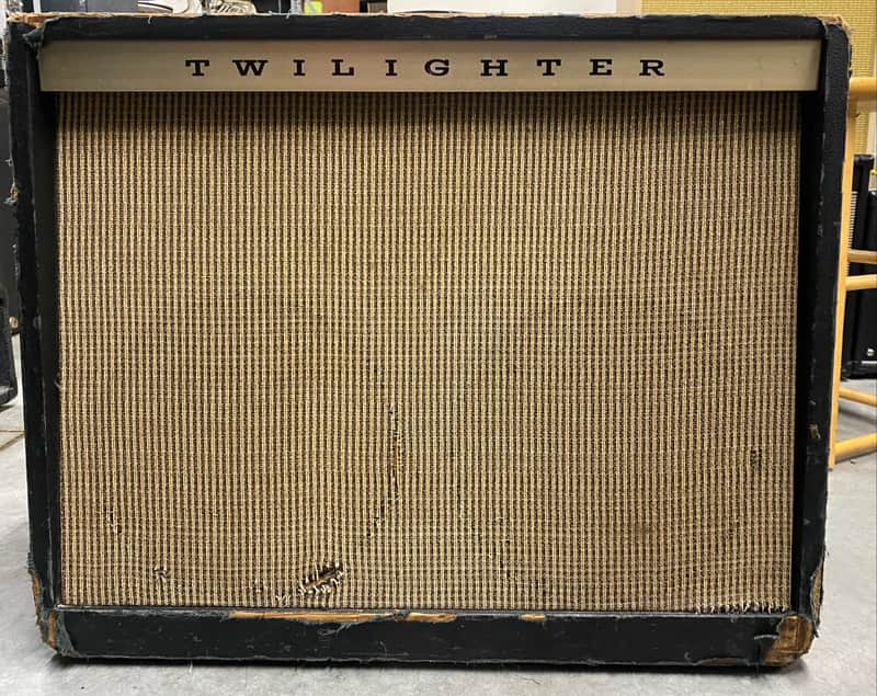 Late 50's/Early 60's Magnatone Twilighter 260 - Recently Serviced! - Fair