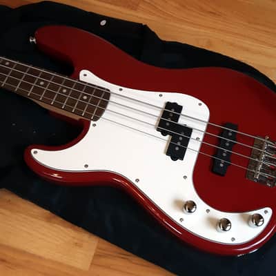 Squier Standard P-Bass Special Left Handed with gig bag image 1