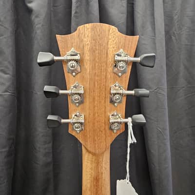 LÂG - Tramontane T70ACE NAT - Auditorium Cutaway Electric Acoustic - Natural Woodgrain 2026 image 3