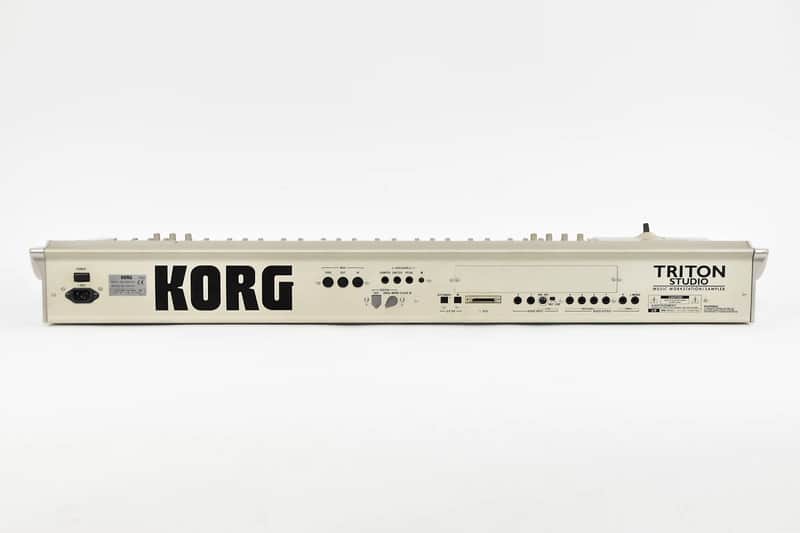 Korg Triton Studio 61-Key 120-Voice Polyphonic Workstation (2002