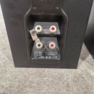 Bowers & Wilkins 607 S2 Anniversary Edition - Bookshelf Speakers - Pair - Black - Good image 14
