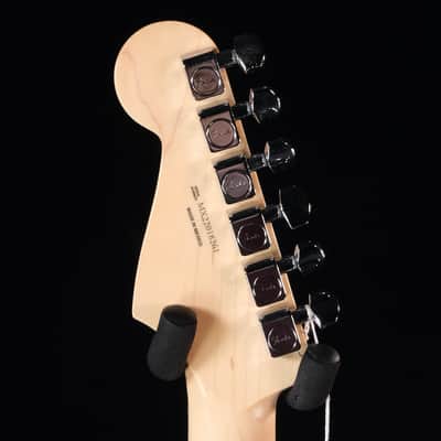Fender Limited Edition Player Stratocaster Electric-Guitar - Fiesta Red image 7