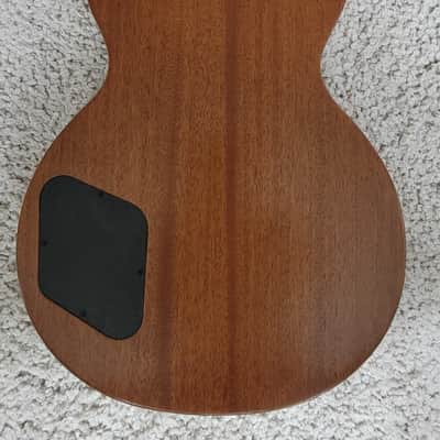 Gibson Les Paul Tribute Satin Tobacco Burst image 13