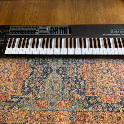 Roland Edirol PCR-800 MIDI Controller Black image 1