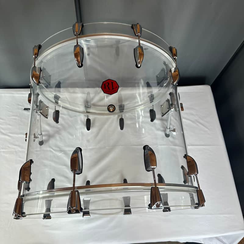 Clear Seamless Acrylic 20"x16" - Bass Drum image 1