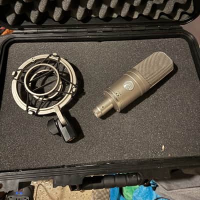 Audio-Technica AT4047MP 40 Series Side-Address Multi-Pattern Condenser Microphone 2010s - Silver image 3
