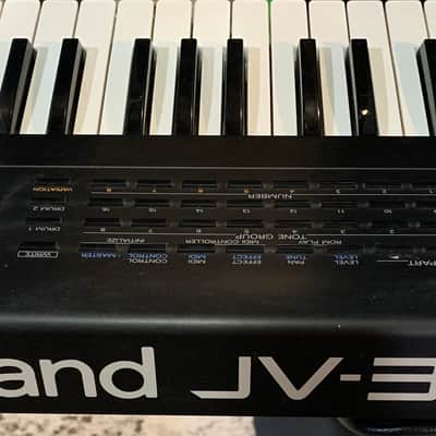 Roland JV-35 Multi-timbral w/Expansion board image 5