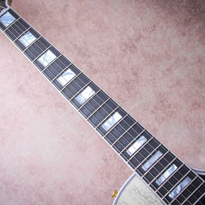 GIBSON USA Custom Shop Historic '54 Dealer Select Les Paul Custom VOS "TV White + Ebony" (2026) image 10