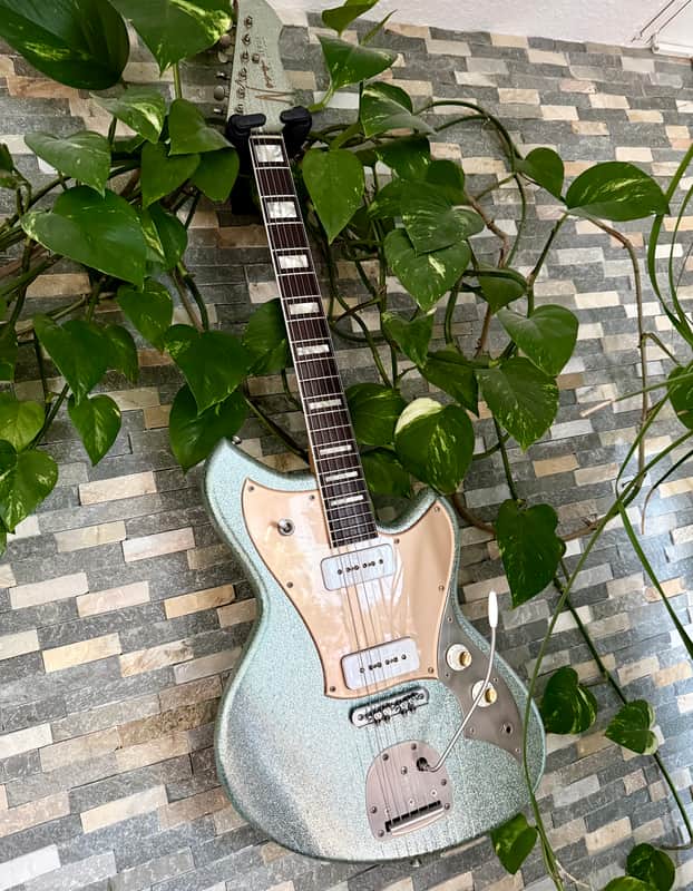 Novo Serus J 2022 - Ice Blue Sparkle Mastery image 1