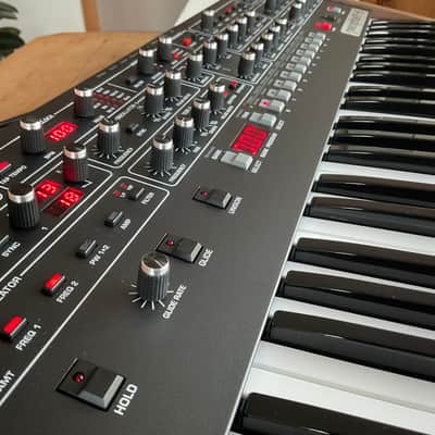 Sequential Prophet-6 49-Key 6-Voice Polyphonic Synthesizer 2018 - 2020 - Black with Wood Sides image 9