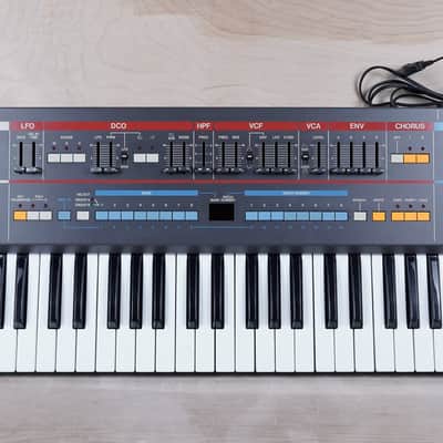 Roland Juno-106 61-Key Programmable Polyphonic Synthesizer 1984 w/ Hard Case image 14