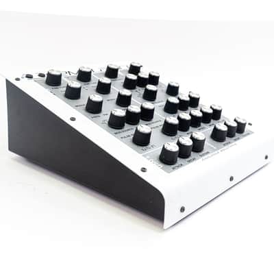 Analogue Solutions SEMblance Analog Synthesizer with Power Supply image 4