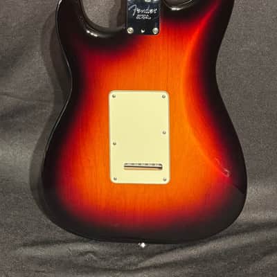 2013 Fender American Standard Stratocaster imagen 2