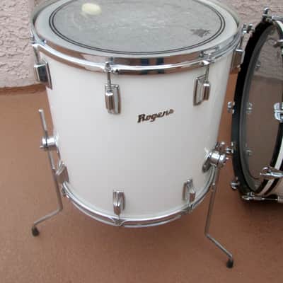 Rogers Vintage Londoner Drum Set Fullerton  White Swivomatic Script 22,12,13,16 READ image 10