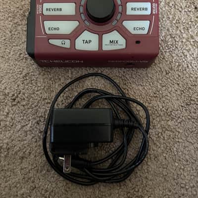 TC Helicon Perform-VG 2017 - 2021 - Red image 2