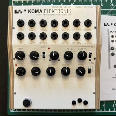 Koma Elektronik RH301 Rhythm Workstation 2010s - White / Wood image 2