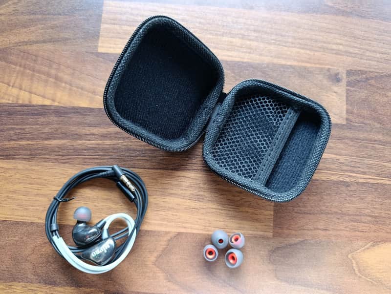 Mipro E-8S In-Ear Monitors image 1