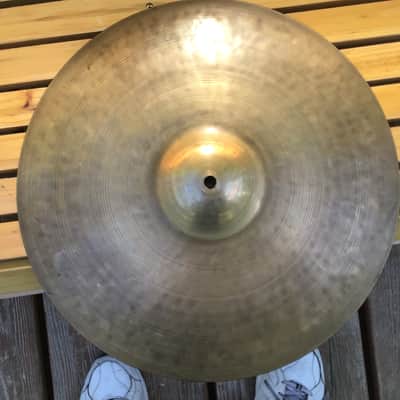 Zildjian  16 crash 1350 grams Old stamp ? - Bronze image 2