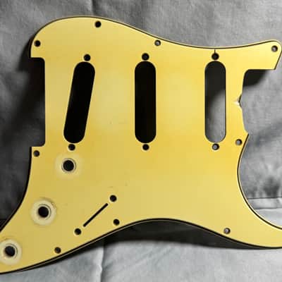 Fender Stratocaster Celluloid Nitrate Pickguard Vintage Relic Aged USA 63 - 65 1963 64 Mint Green Strat image 9