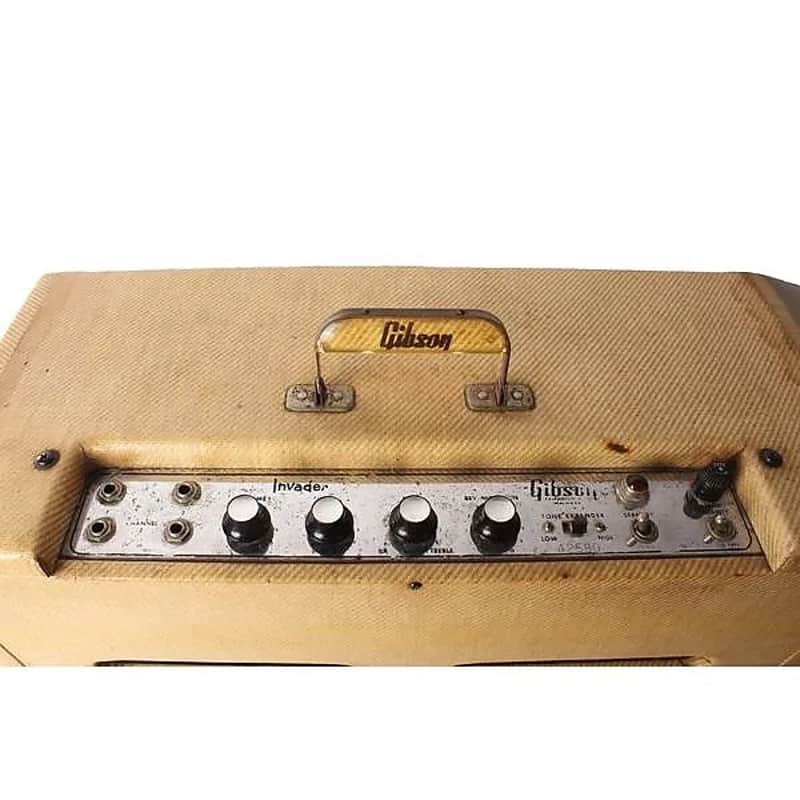 Gibson GA-30RV Invader 16-Watt 12"/8" Guitar Combo with Reverb 1960 - 1961 image 3