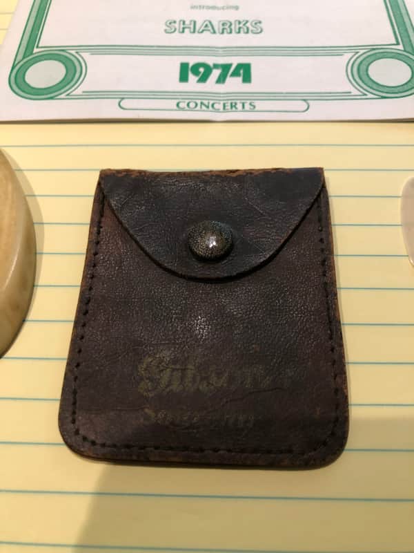 Gibson rare 1920s? dark image 1