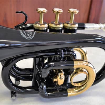 Jupiter JPT-416 Pocket Trumpet (Black Lacquer) with Mouthpiece and Carry Case image 4