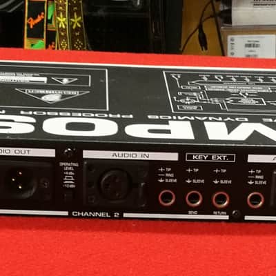 Behringer Mdx 2100 image 2