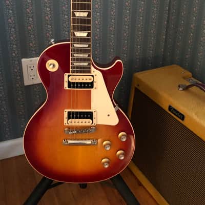 Gibson Les Paul Classic 2019 - Present - Heritage Cherry Sunburst image 5