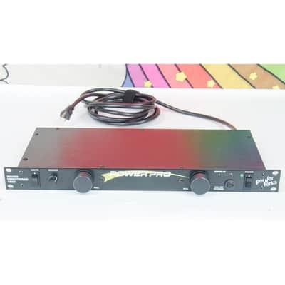 Used Powerwerks Power Pro Power Conditioner 1620 Rack Unit image 1