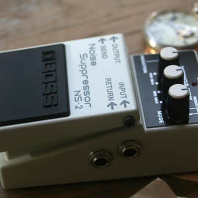 BOSS "NS-2 Noise Suppressor" Bild 2