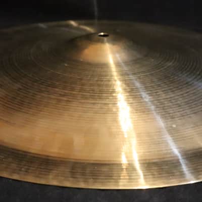 Zildjian 18" Pang Cymbal image 4