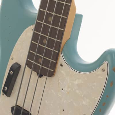 Fender Justin Meldal-Johnsen Road Worn Signature Mustang Bass 2025 Faded Daphne Blue 3385GR image 6