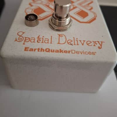 Immagine EarthQuaker Devices Spatial Delivery Sample & Hold Envelope Filter V2 2017 - Present - Various - 4