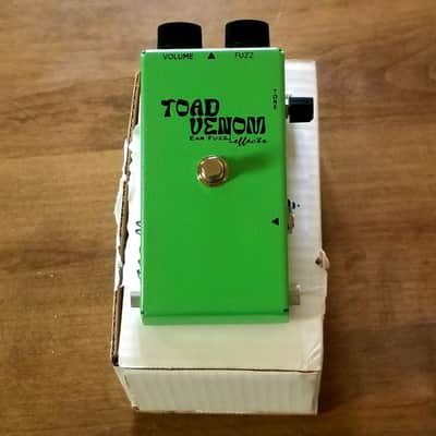 Ear Fuzz Effects Toad Venom 2021 - Green image 1