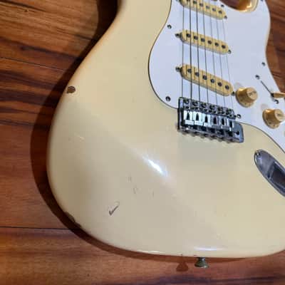 Fender St72 1985 Scalloped - Cream White image 4