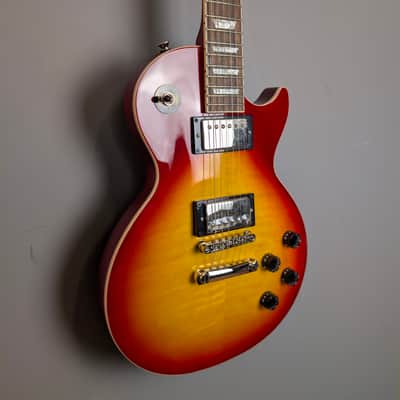 Epiphone Les Paul Tribute Plus 2025 - Heritage Cherry Sunburst image 3