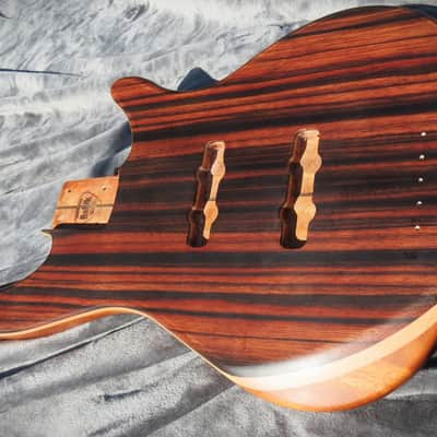 Babik Custom Jazzbass style Body, Macassar Ebony on Mahogany, light weight 2023 - Satin image 4