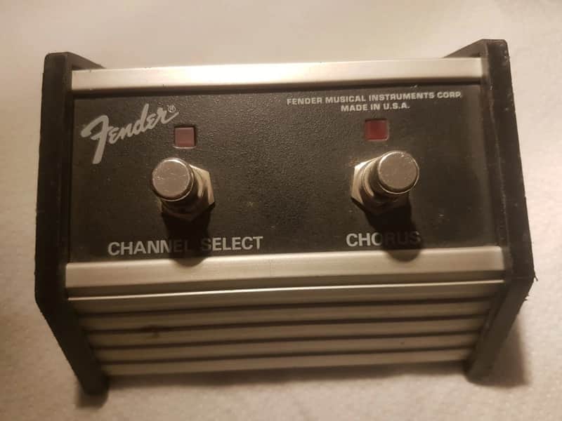 90's FENDER AMP FOOT SWITCH - CHORUS image 1