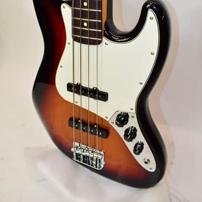 2024 Fender Player II Jazz Bass, Rosewood Fingerboard, 3-Color Sunburst image 3