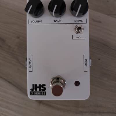 JHS 3 Series Screamer 2022 - Present - White image 1