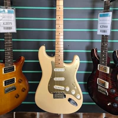 Fender American Special Stratocaster Olympic White 2018 Electric Guitar image 2