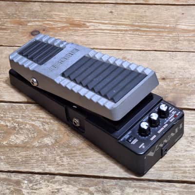 Boss PW-10 V-Wah | Reverb