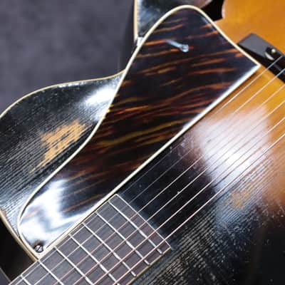 Kalamazoo (by Gibson) KG-31 Sunburst Archtop Hollow Body Acoustic Guitar w/Case image 11