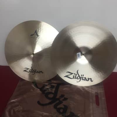 Zildjian 16" A Concert Stage Orchestral Cymbals (Pair) 2010s - Traditional image 11